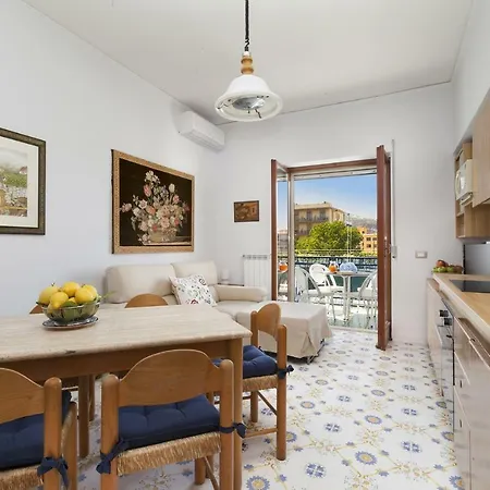 Albilore Apartment *