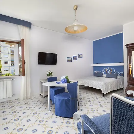 Apartment Albilore